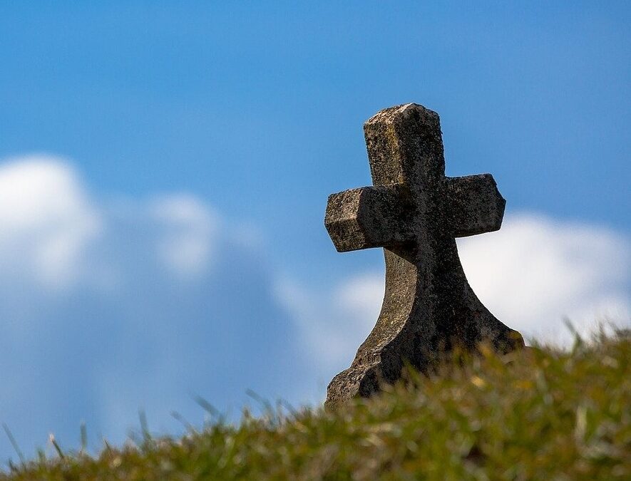 A cross tombstone